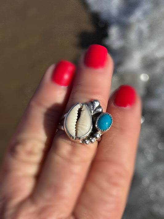 Original Rare Bisbee Turquoise & Cowrie Shell Cluster Statement Ring | Goddess Ring | Handmade Sterling Ring | Coastal Talisman | Size 7 3/4