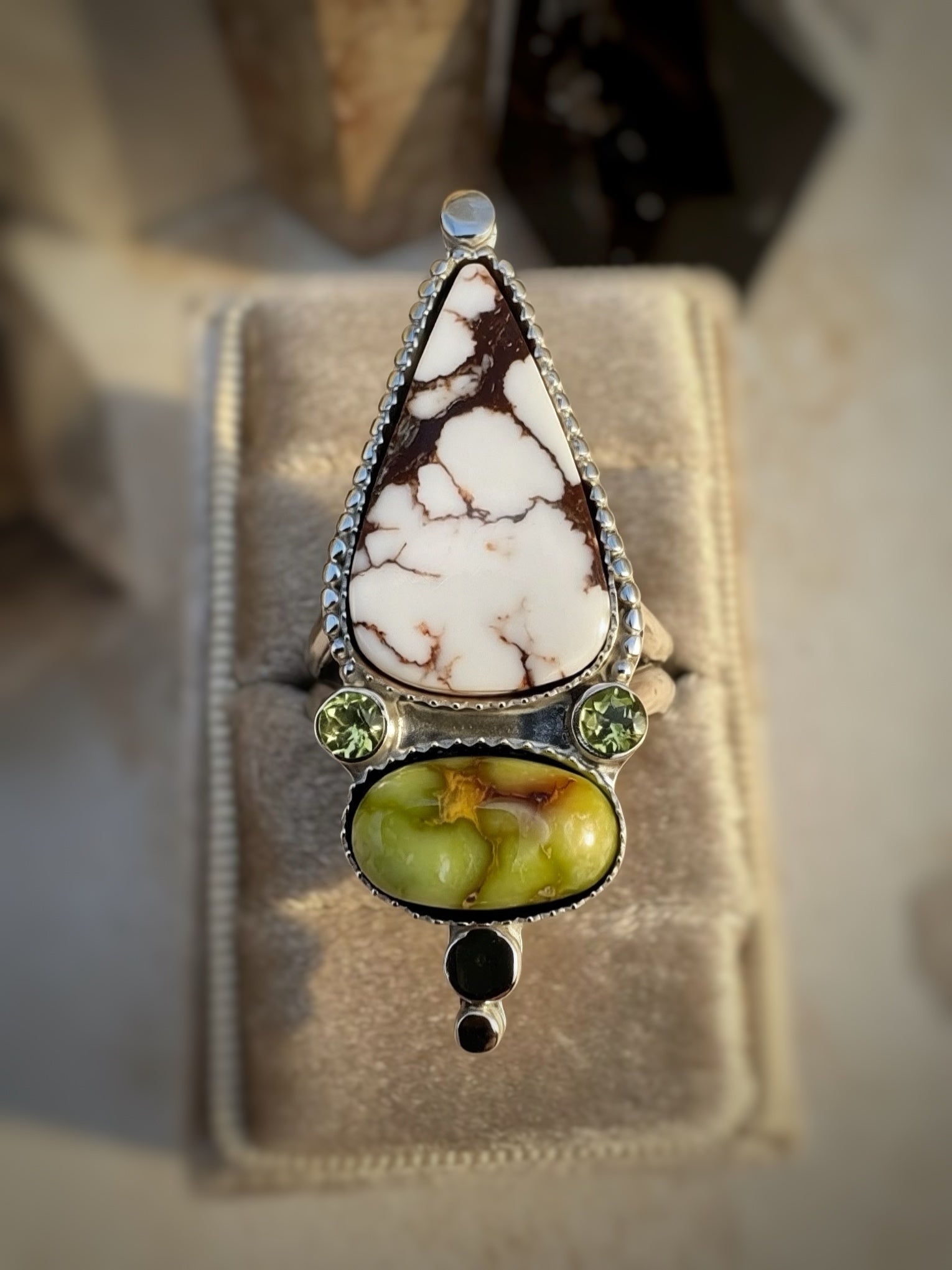 White Horse & Palomino Ring | Peridot Sterling Silver